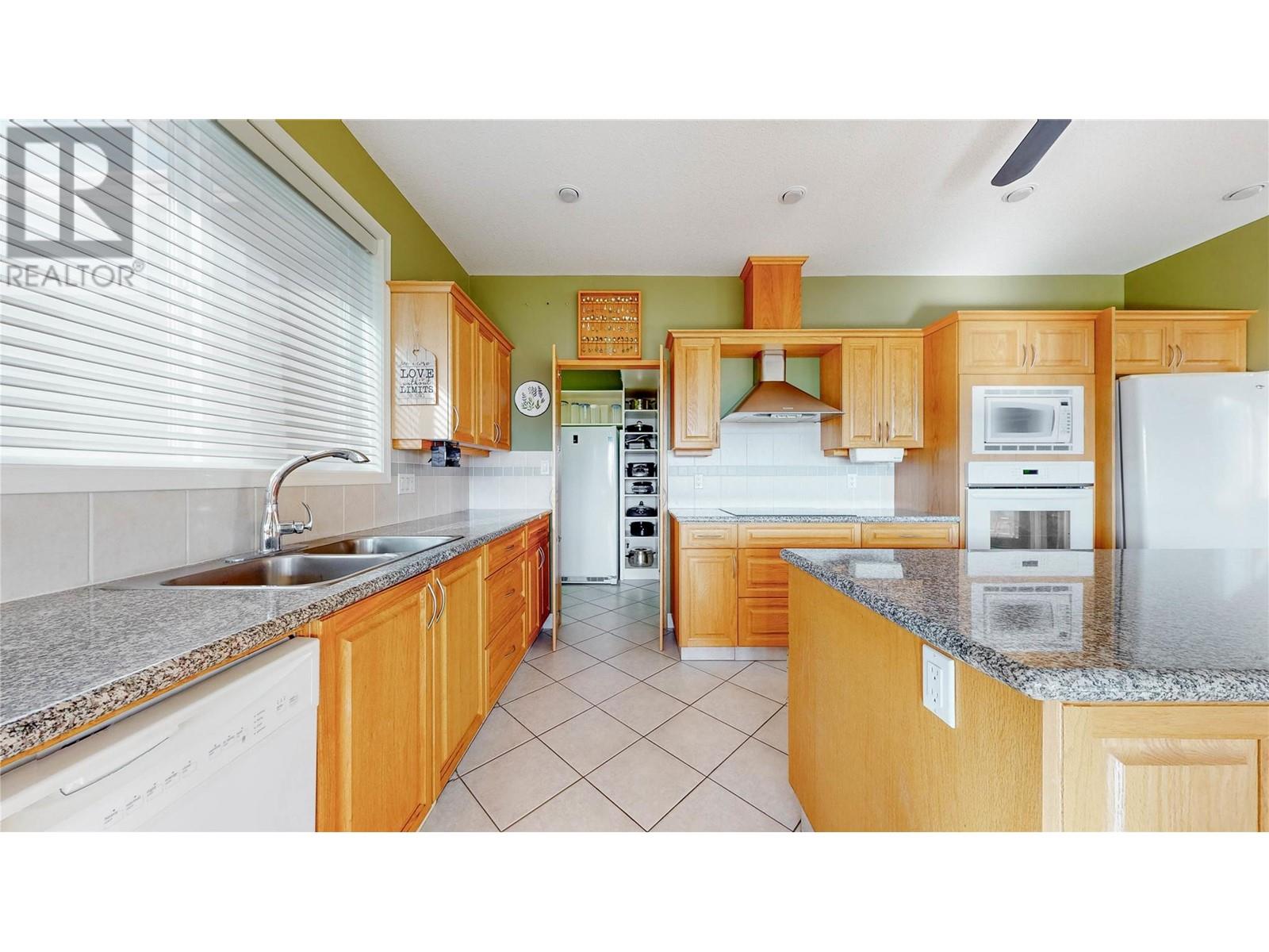 11700 Quail Ridge Place, Osoyoos, British Columbia  V0H 1V4 - Photo 4 - 10341210