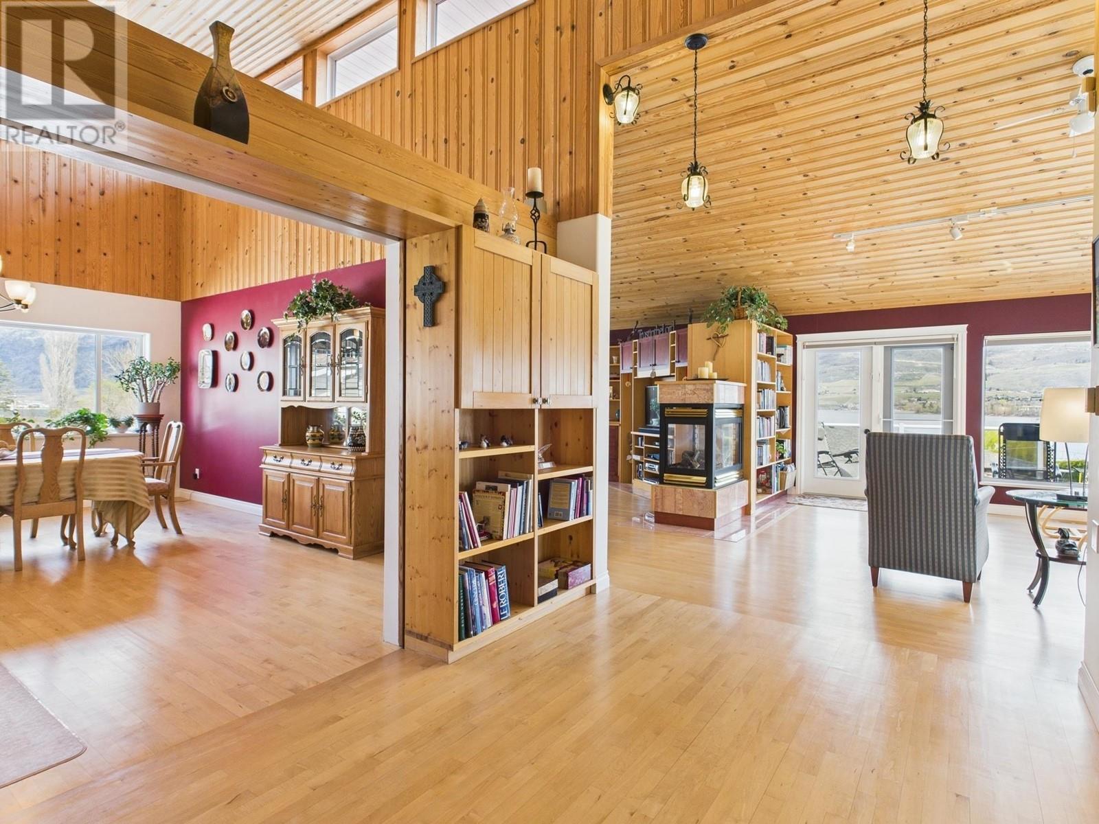 4007 Lobelia Drive, Osoyoos, British Columbia  V0H 1V1 - Photo 6 - 10341286