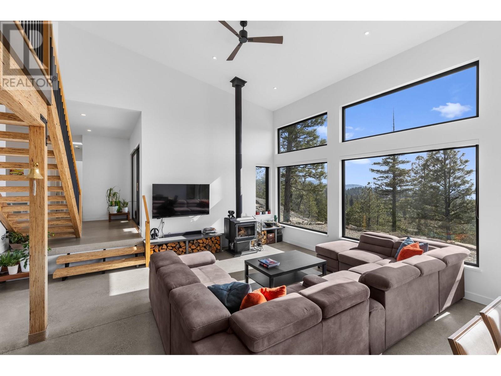 169 Longview Road, Osoyoos, British Columbia  V0H 1V6 - Photo 8 - 10341519