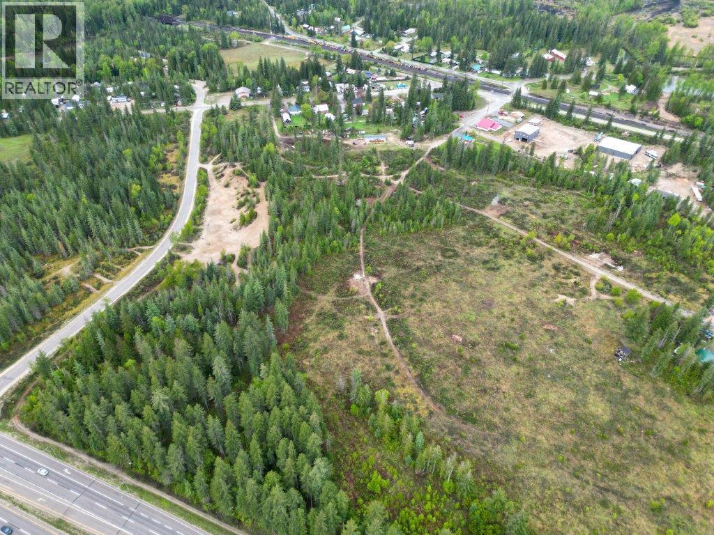 4103 Balsam Way, Malakwa, British Columbia  V0E 2J0 - Photo 45 - 10341433