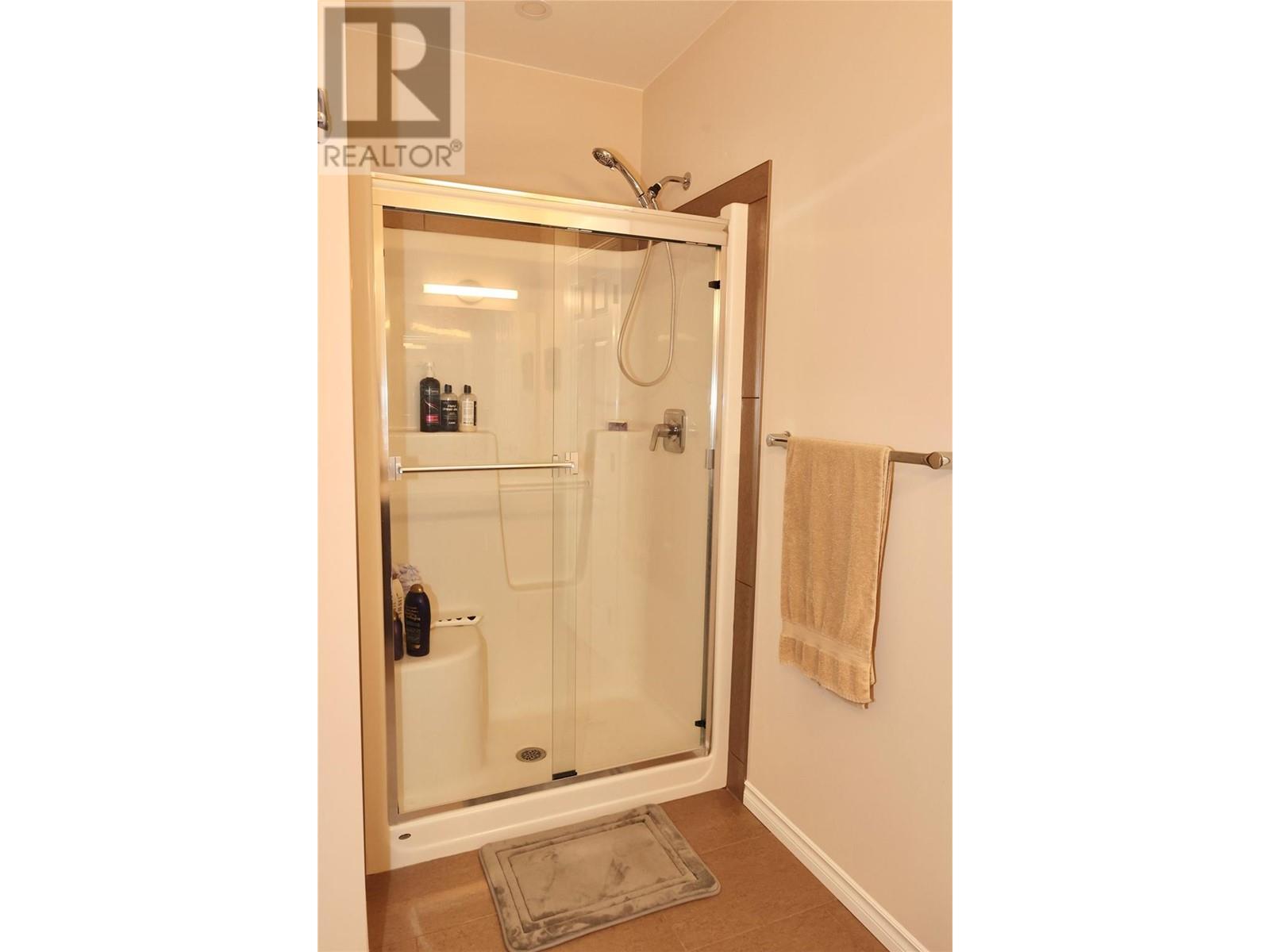 3346 Skaha Lake Road Unit# 1202, Penticton, British Columbia  V2A 6G4 - Photo 17 - 10340933