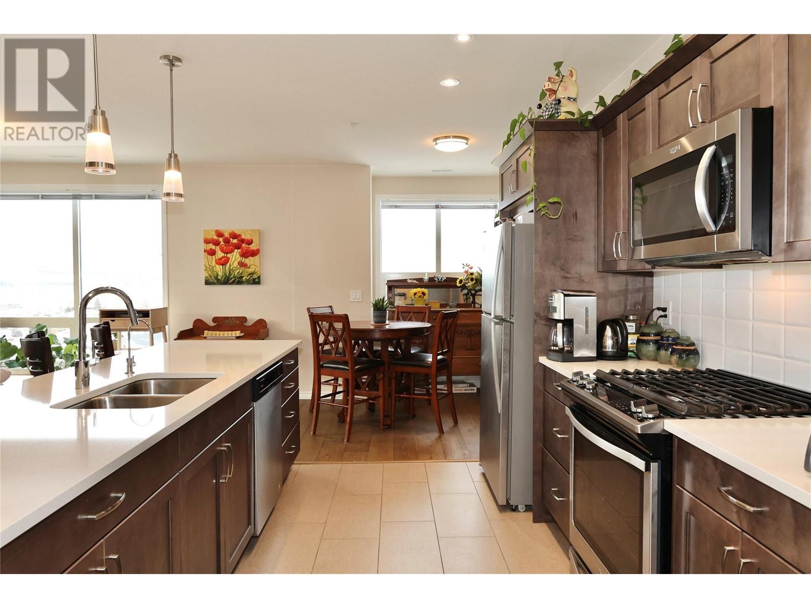 3346 Skaha Lake Road Unit# 1202, Penticton, British Columbia  V2A 6G4 - Photo 4 - 10340933