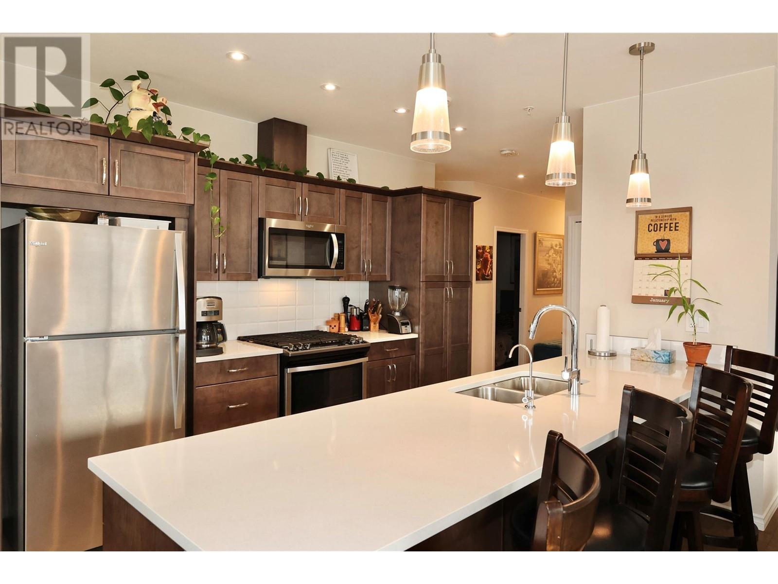 3346 Skaha Lake Road Unit# 1202, Penticton, British Columbia  V2A 6G4 - Photo 9 - 10340933