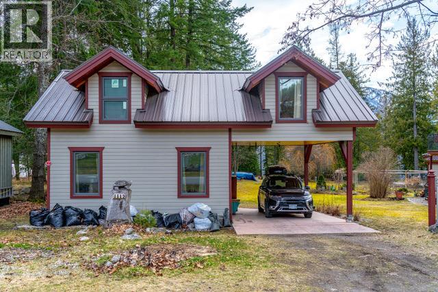 305 Bellevue Street, New Denver, British Columbia  V0G 1S0 - Photo 25 - 10341555