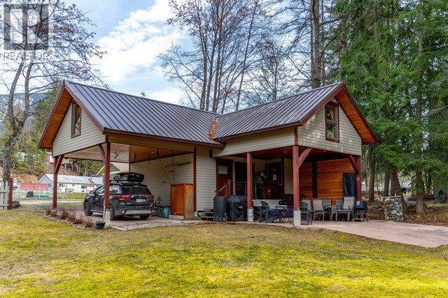305 Bellevue Street, New Denver, British Columbia  V0G 1S0 - Photo 39 - 10341555