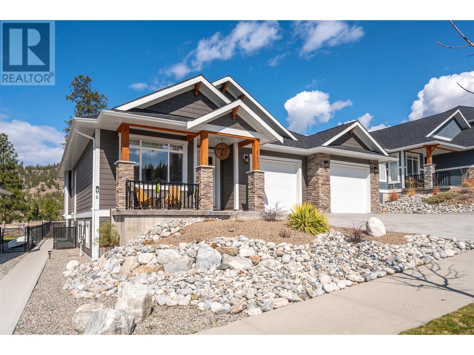 2101 Lawrence Avenue, Penticton, British Columbia  V2A 9G6 - Photo 1 - 10341611