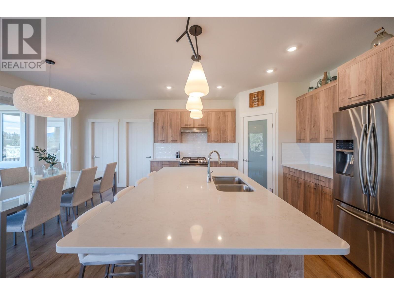 2101 Lawrence Avenue, Penticton, British Columbia  V2A 9G6 - Photo 21 - 10341611