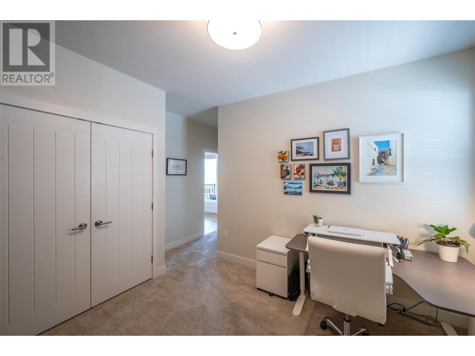 2101 Lawrence Avenue, Penticton, British Columbia  V2A 9G6 - Photo 35 - 10341611