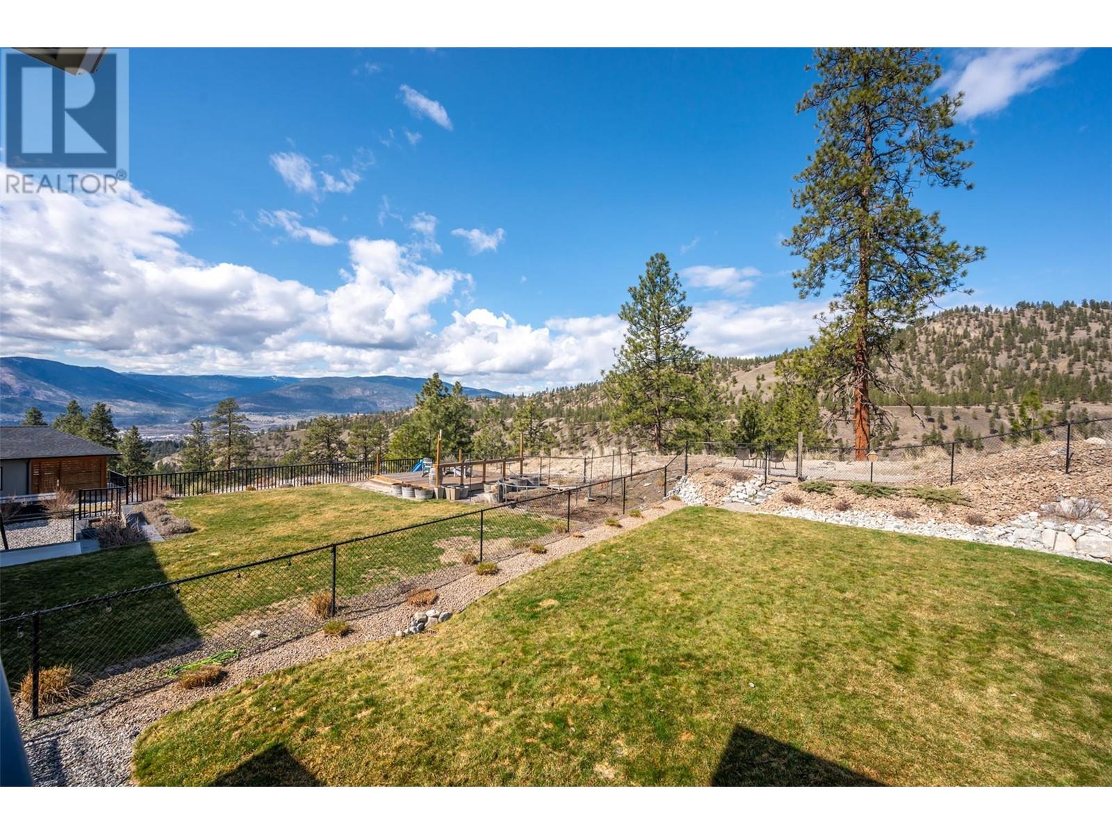 2101 Lawrence Avenue, Penticton, British Columbia  V2A 9G6 - Photo 43 - 10341611