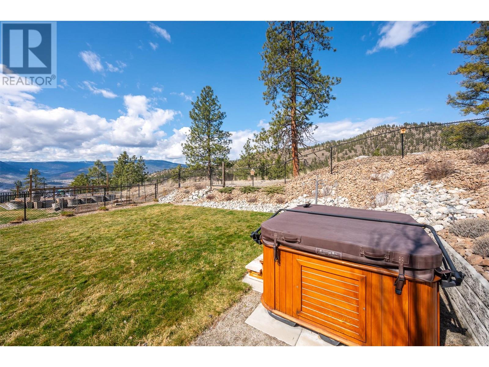 2101 Lawrence Avenue, Penticton, British Columbia  V2A 9G6 - Photo 46 - 10341611