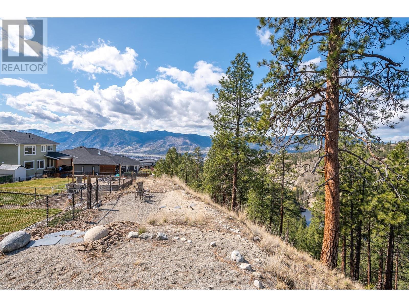 2101 Lawrence Avenue, Penticton, British Columbia  V2A 9G6 - Photo 58 - 10341611