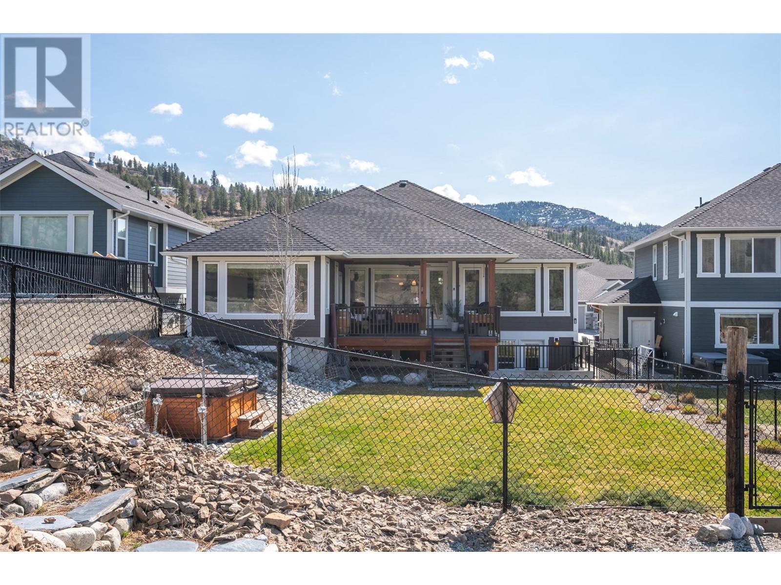 2101 Lawrence Avenue, Penticton, British Columbia  V2A 9G6 - Photo 7 - 10341611