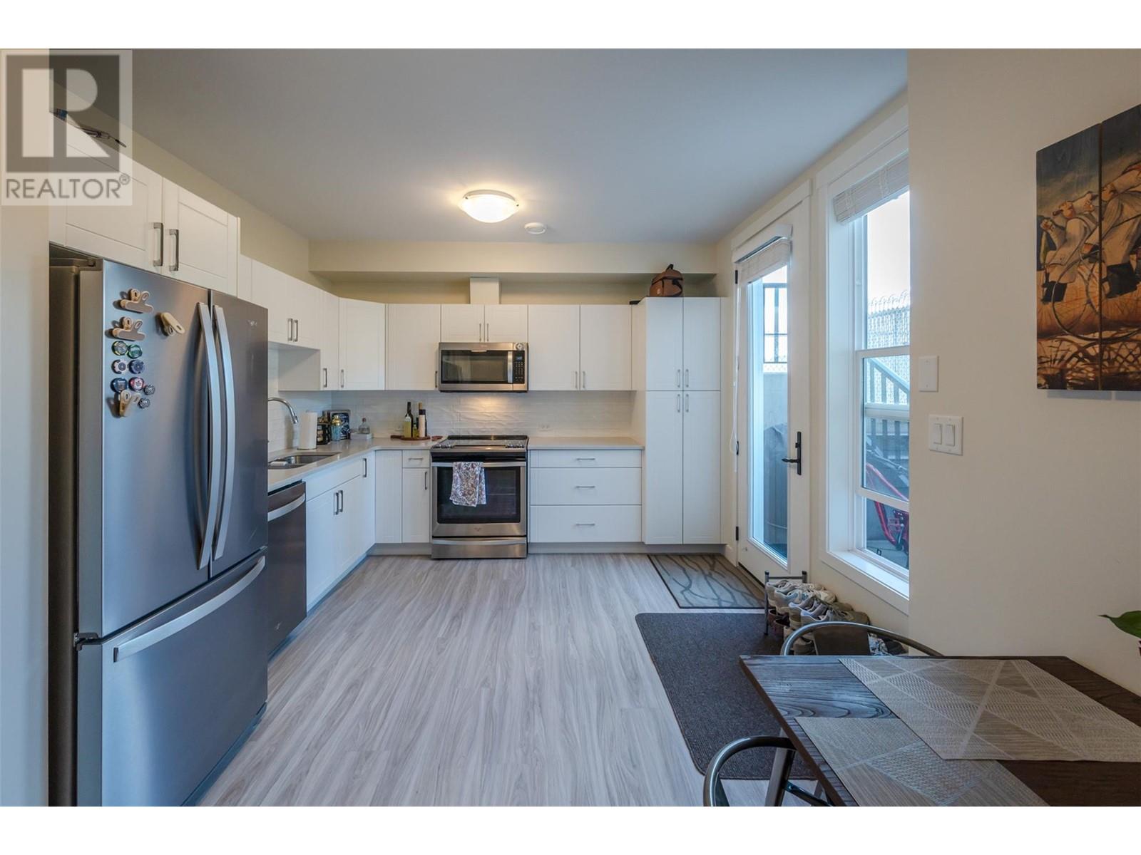 2101 Lawrence Avenue, Penticton, British Columbia  V2A 9G6 - Photo 75 - 10341611