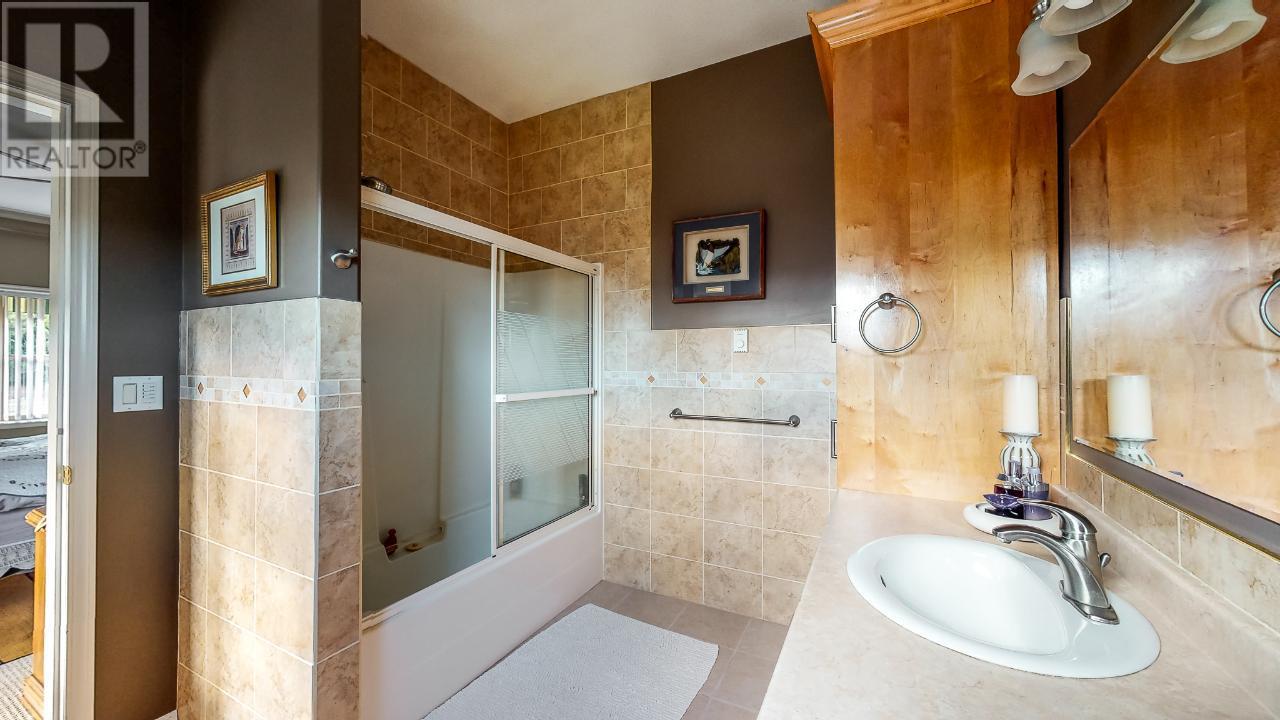 7231 Island Road, Oliver, British Columbia  V0H 1T7 - Photo 22 - 10340282