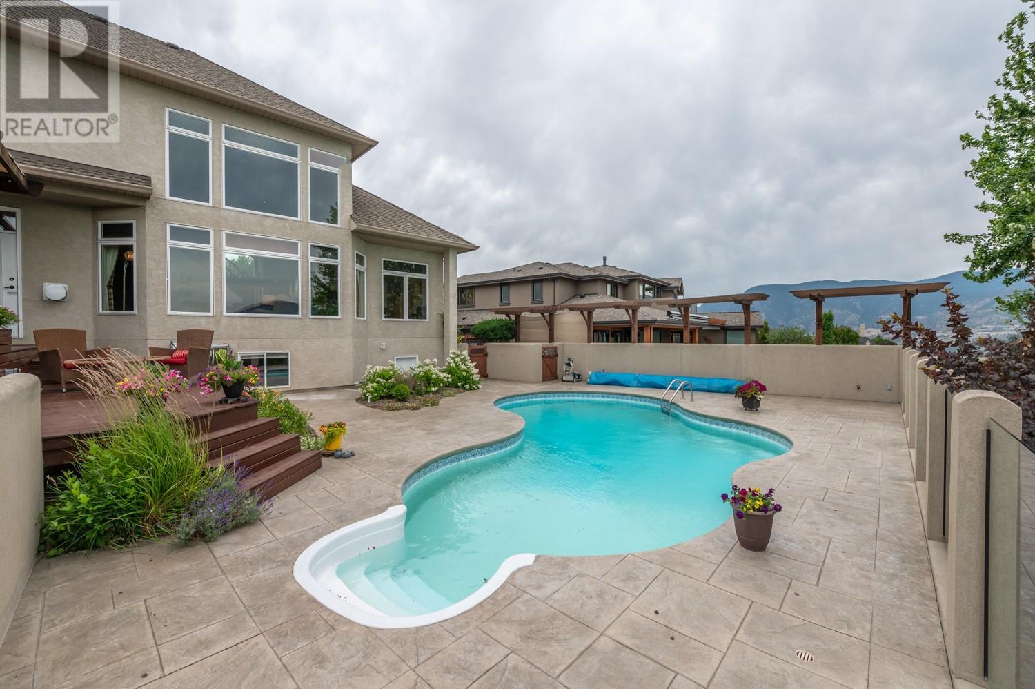 143 Westview Drive, Penticton, British Columbia  V2A 7V9 - Photo 12 - 10341638