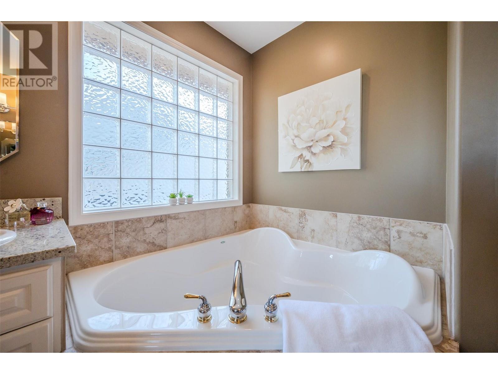 143 Westview Drive, Penticton, British Columbia  V2A 7V9 - Photo 52 - 10341638