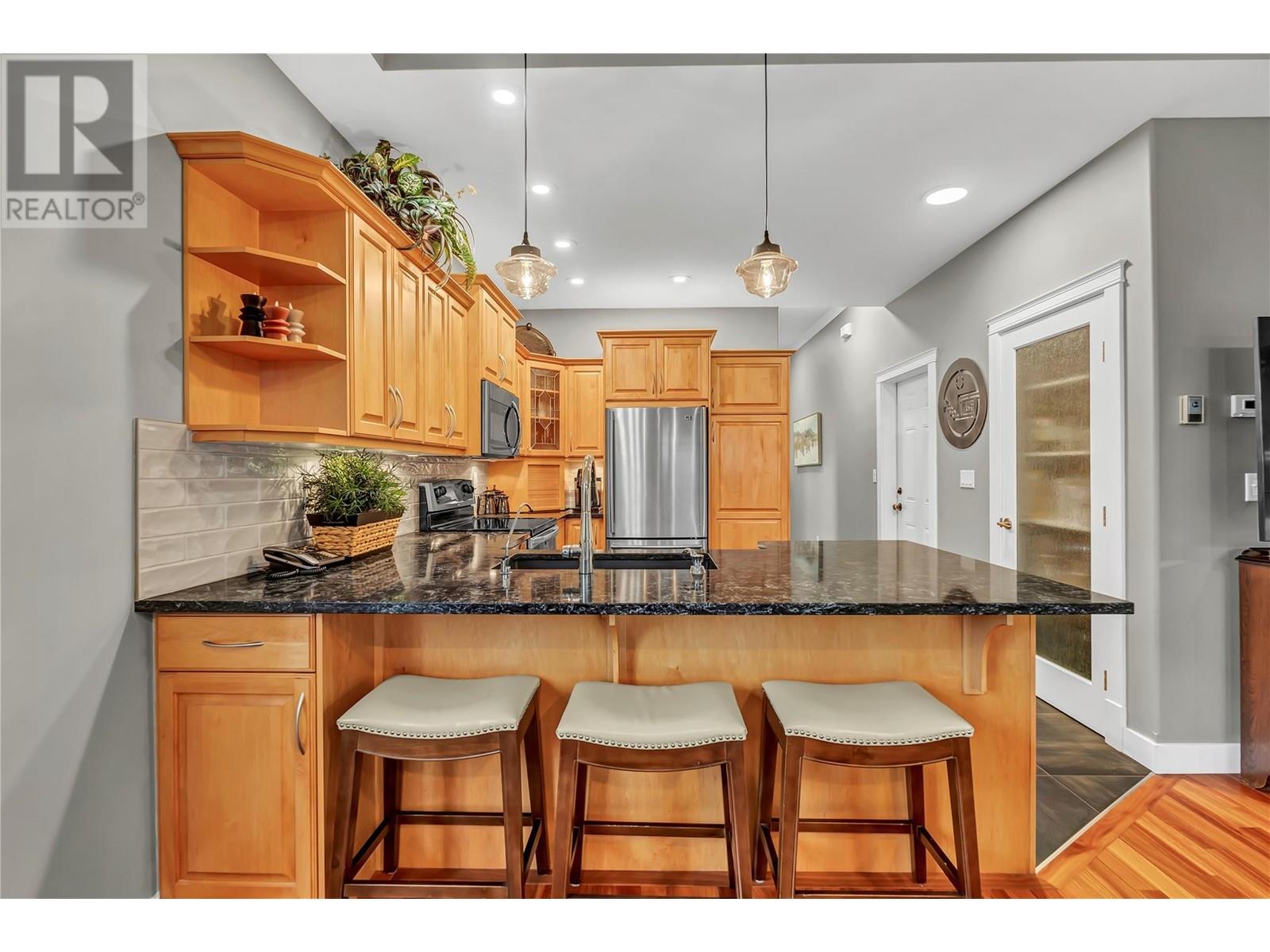 2629 Cornwall Drive Unit# 111, Penticton, British Columbia  V2A 6W2 - Photo 8 - 10341243