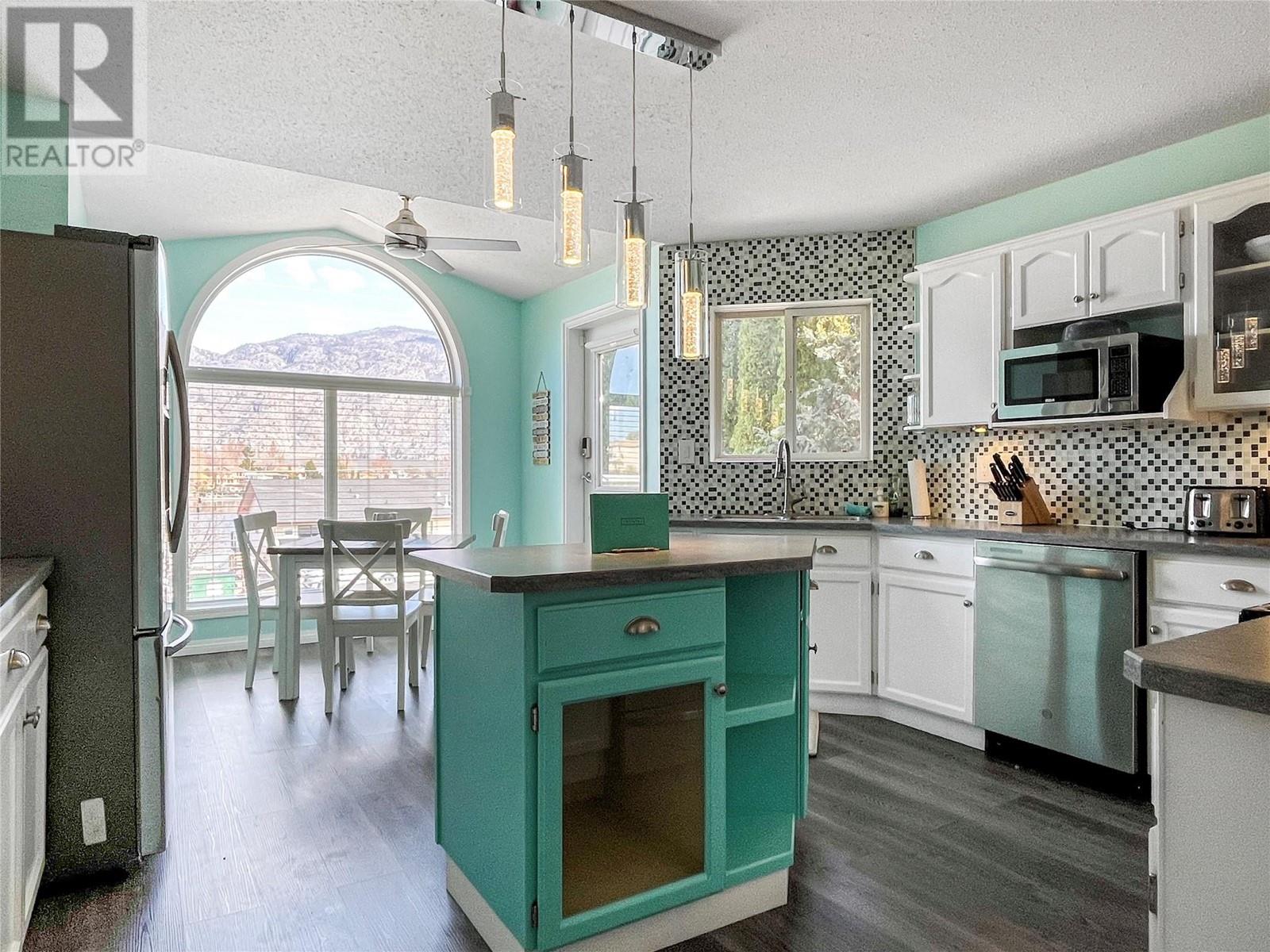 5814 Oleander Drive, Osoyoos, British Columbia  V0H 1V1 - Photo 15 - 10340582