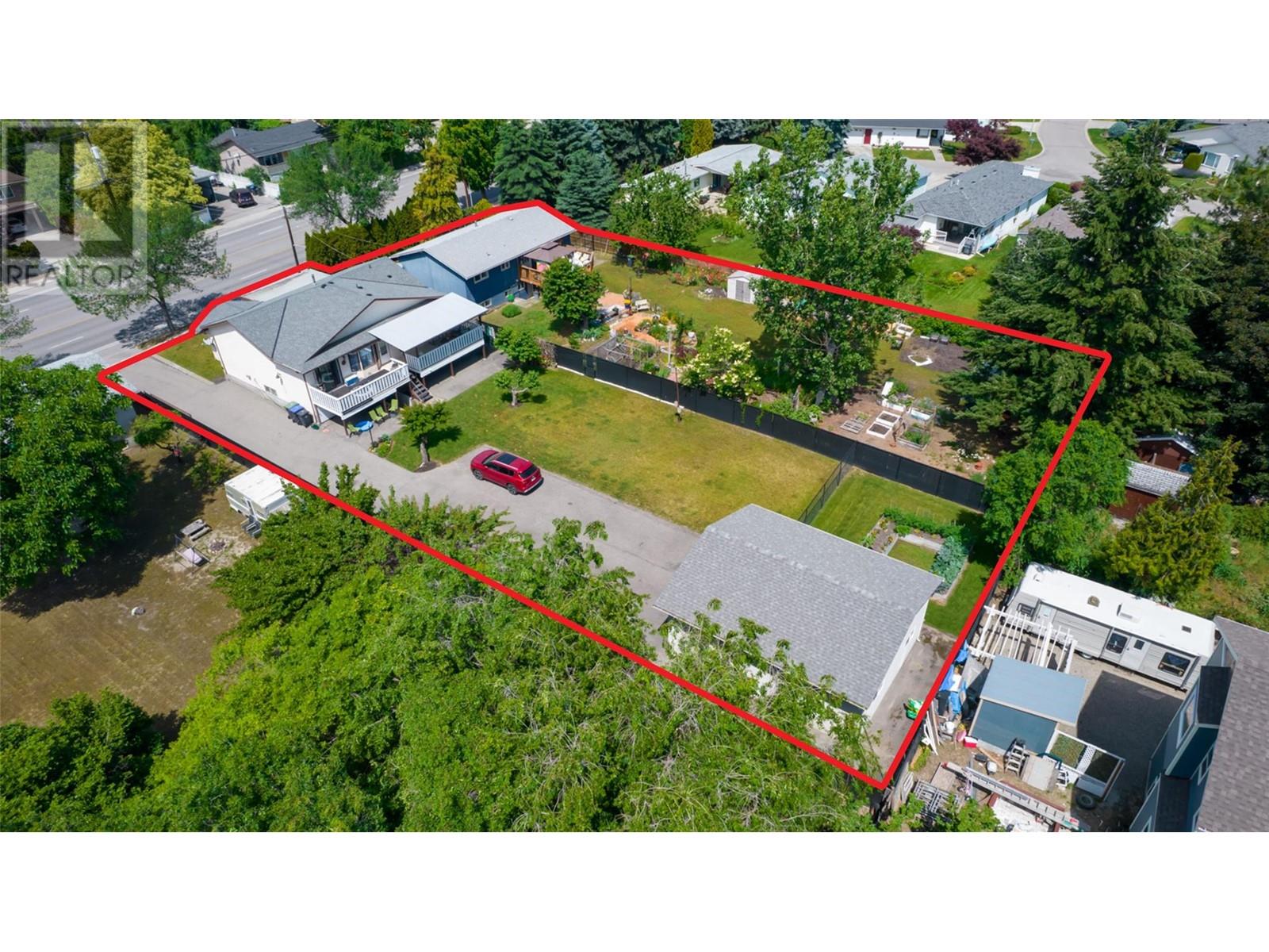 3029 Gordon Drive, Kelowna, British Columbia  V1W 3R1 - Photo 3 - 10341685