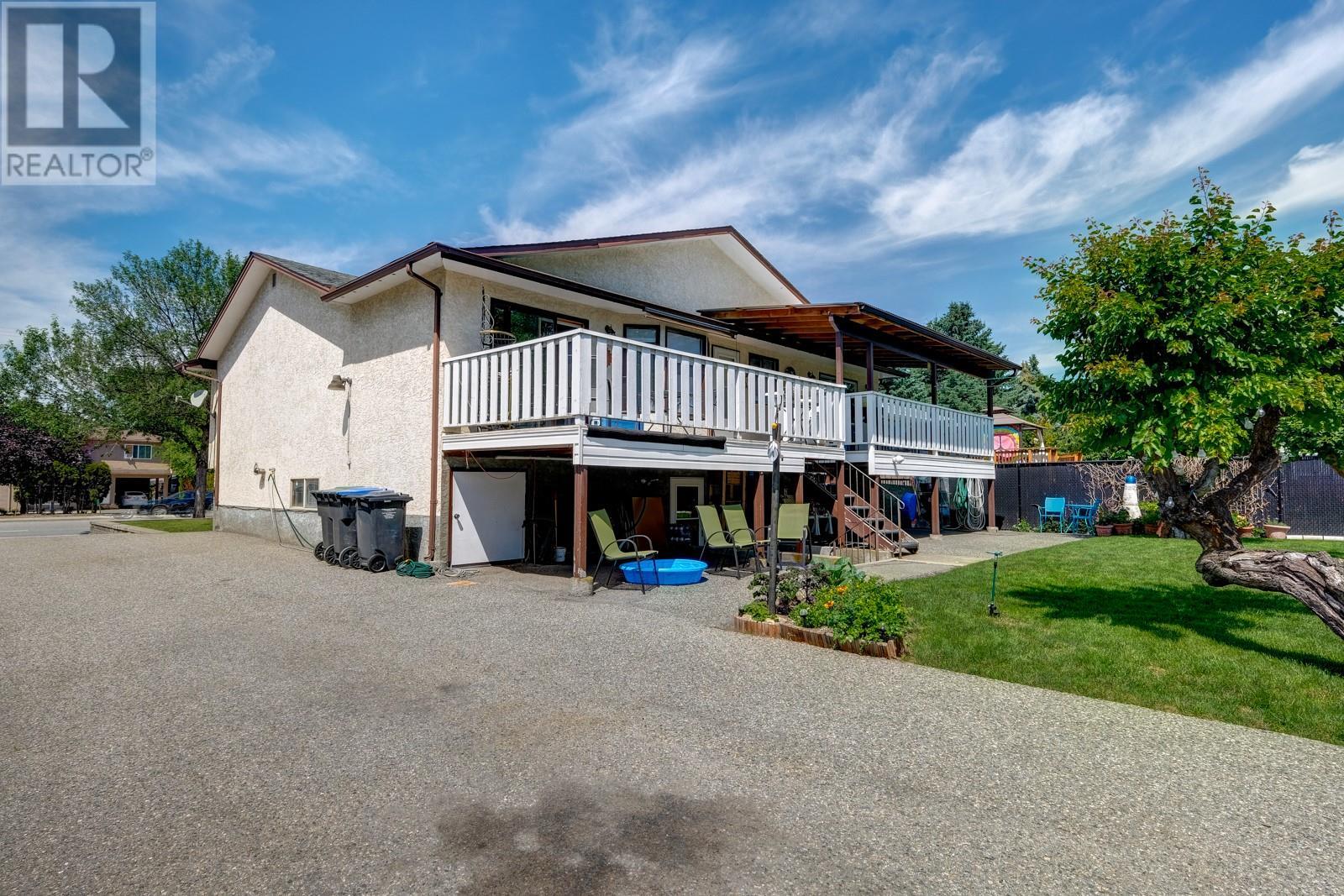 3029 Gordon Drive, Kelowna, British Columbia  V1W 3R1 - Photo 5 - 10341685