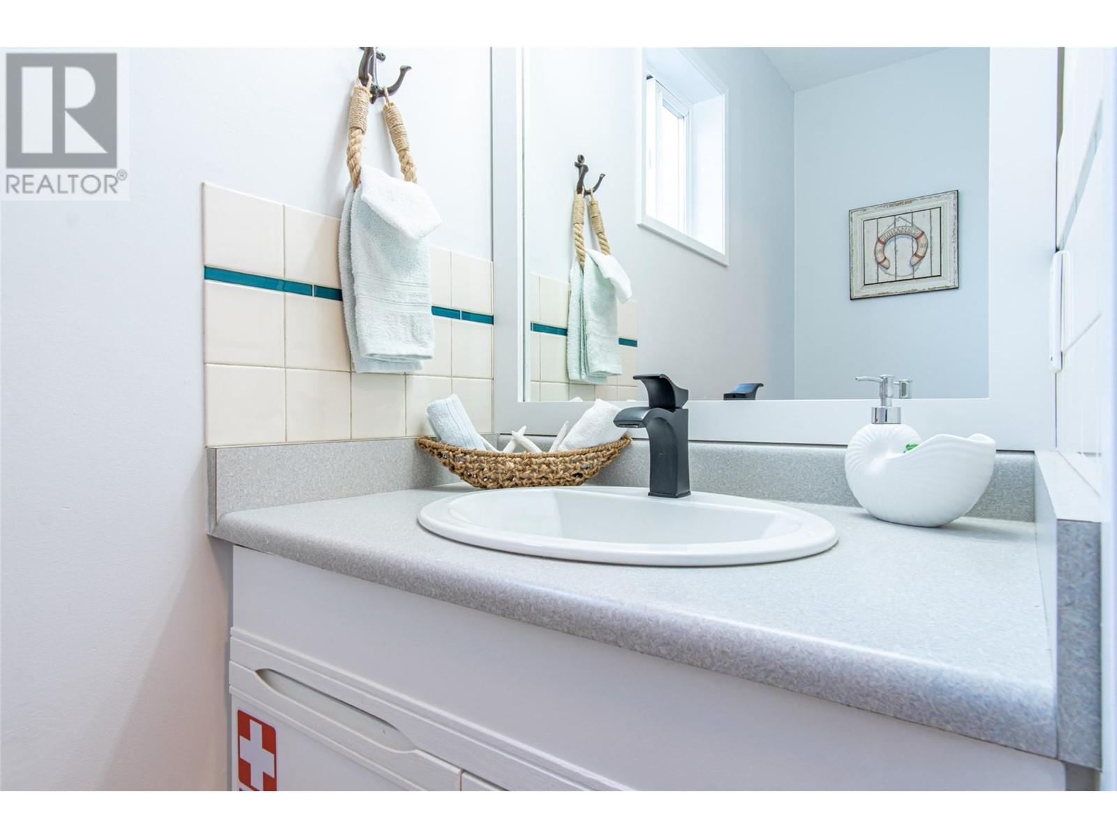 678 Wade Avenue Unit# 101, Penticton, British Columbia  V2A 6X7 - Photo 16 - 10341774