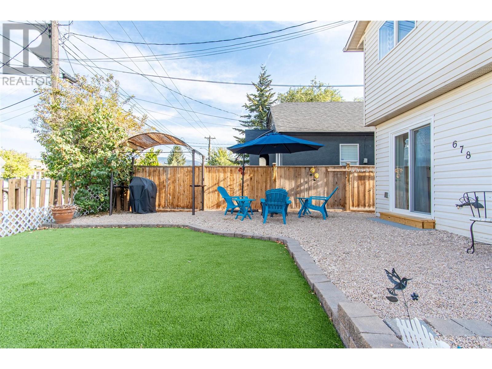 678 Wade Avenue Unit# 101, Penticton, British Columbia  V2A 6X7 - Photo 3 - 10341774