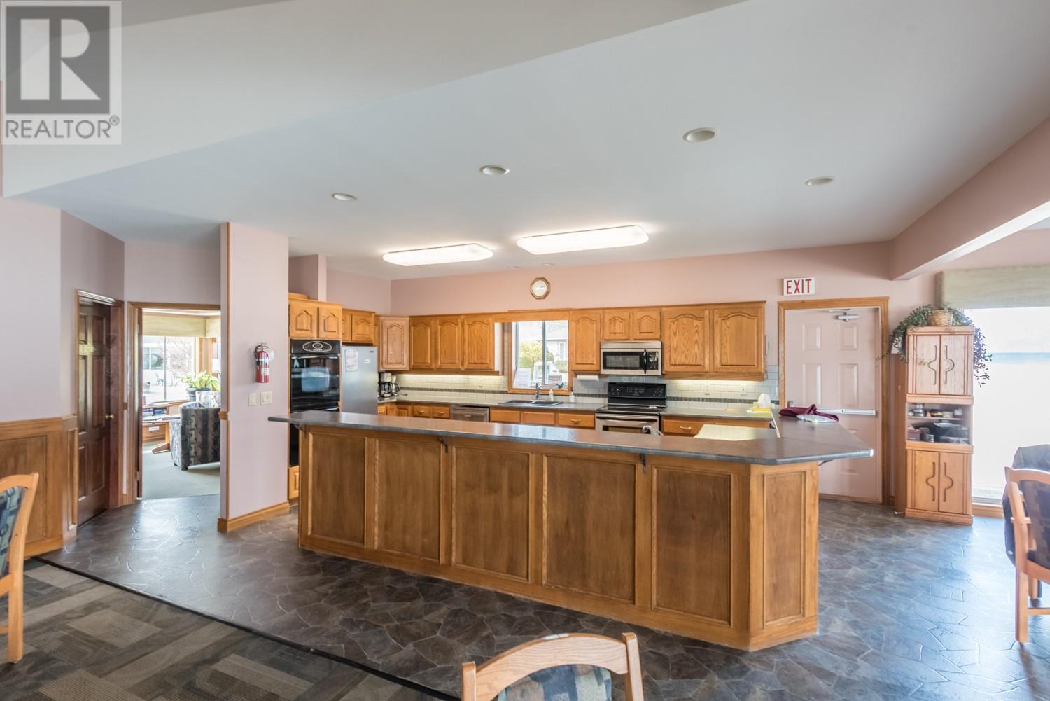 612 Red Wing Drive, Penticton, British Columbia  V2A 8N7 - Photo 34 - 10341800