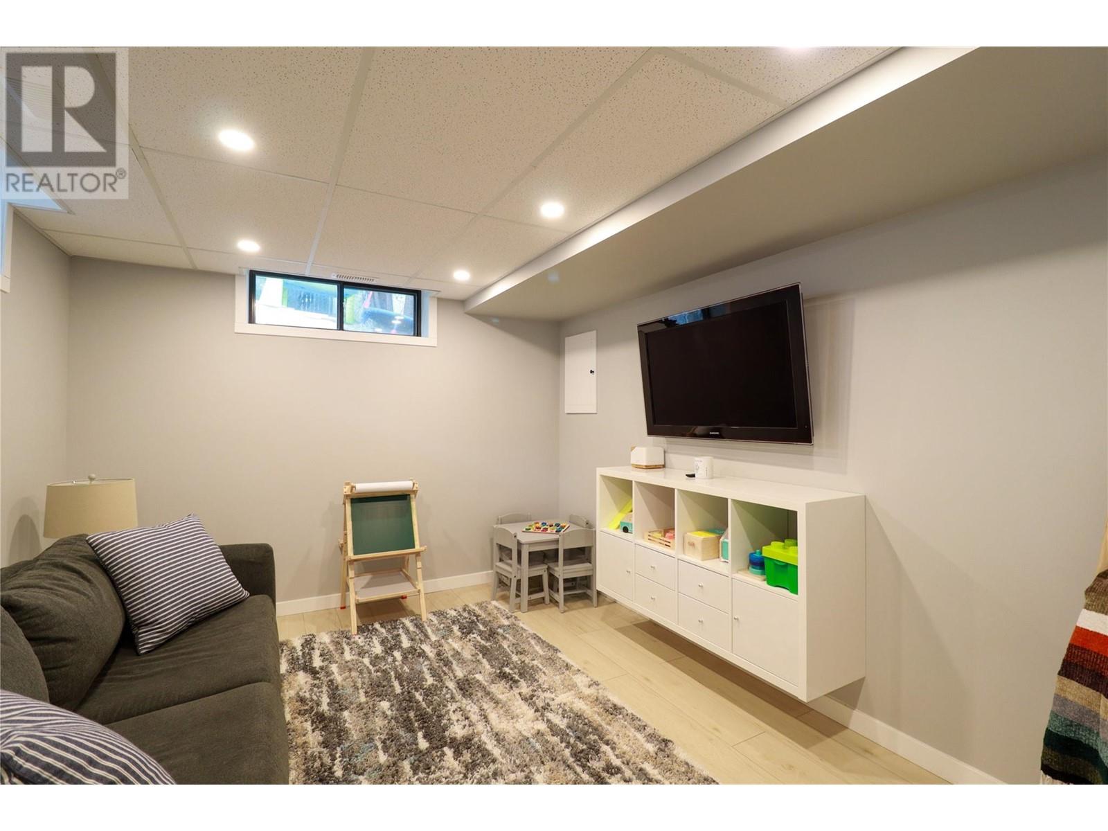 158 Parmley Place, Penticton, British Columbia  V2A 7G4 - Photo 19 - 10341546