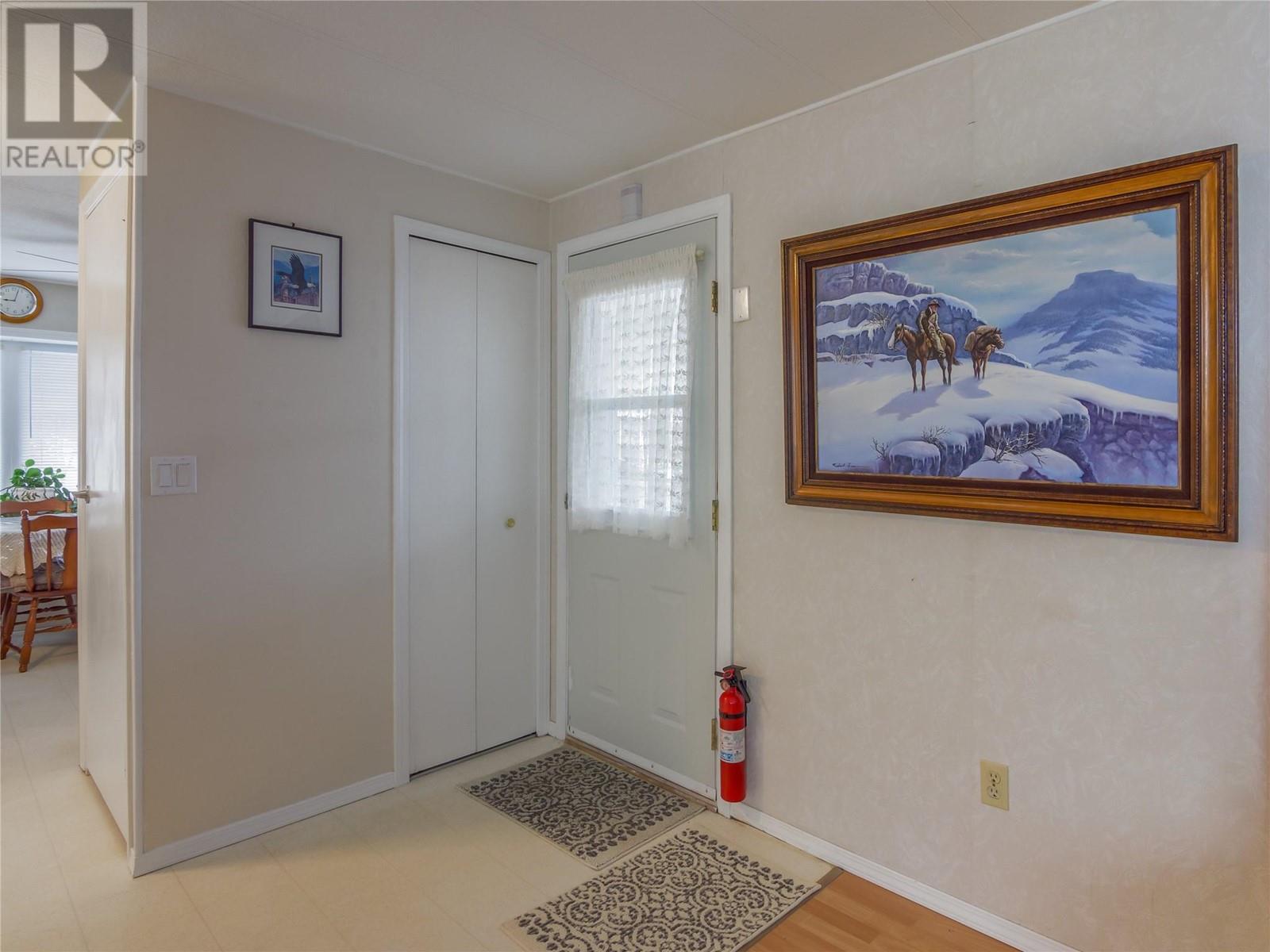 197 Dauphin Avenue Unit# 36, Penticton, British Columbia  V2A 3S3 - Photo 2 - 10339962