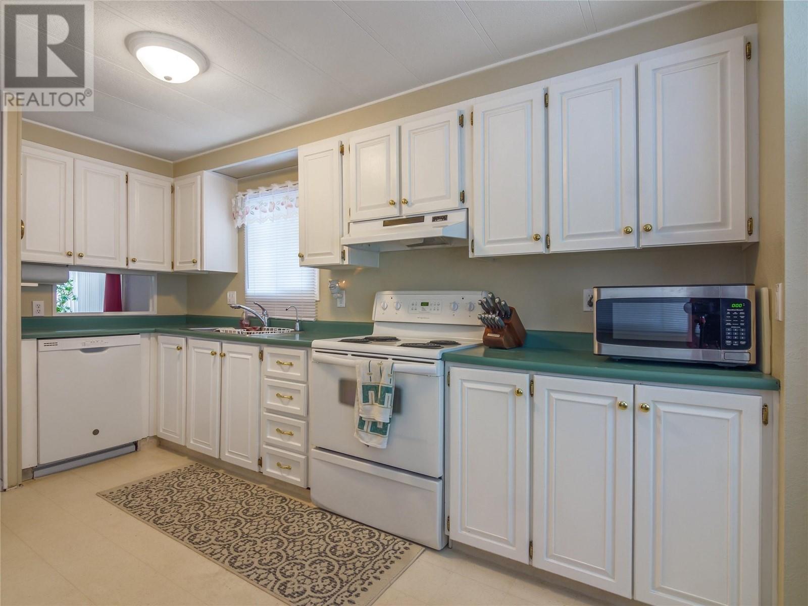 197 Dauphin Avenue Unit# 36, Penticton, British Columbia  V2A 3S3 - Photo 5 - 10339962
