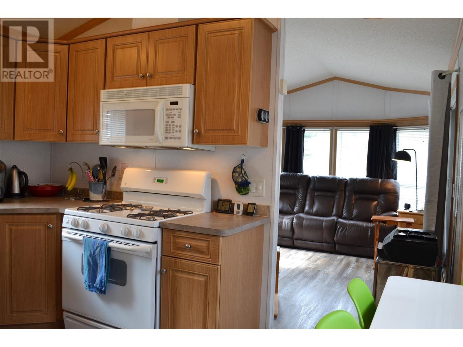 4354 Hwy 3 Highway Unit# 4, Keremeos, British Columbia  V0X 1N1 - Photo 11 - 10341921