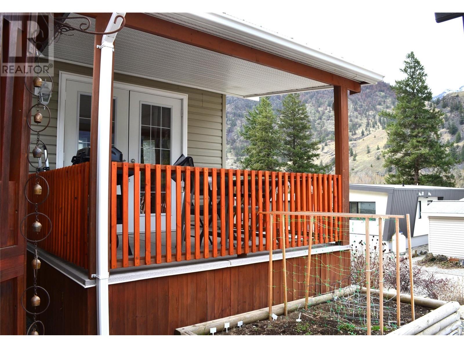 4354 Hwy 3 Highway Unit# 4, Keremeos, British Columbia  V0X 1N1 - Photo 22 - 10341921