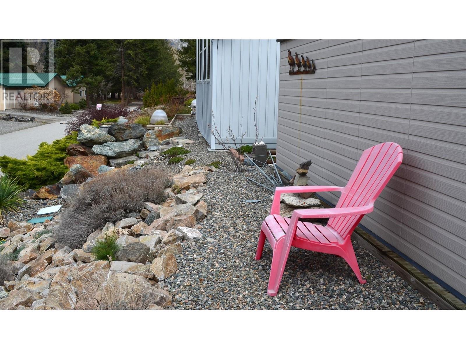 4354 Hwy 3 Highway Unit# 4, Keremeos, British Columbia  V0X 1N1 - Photo 24 - 10341921