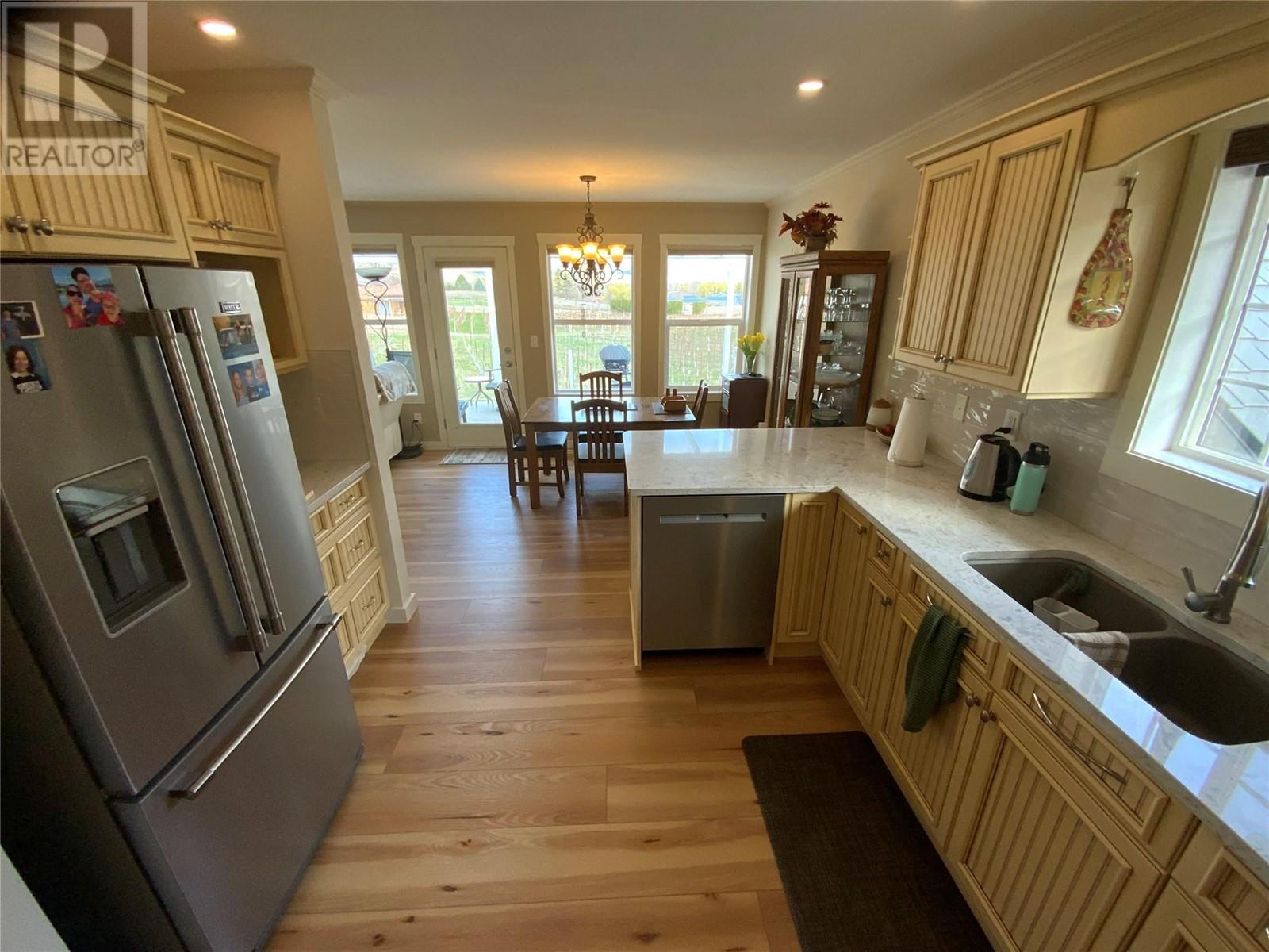 6953 Chardonnay Place, Penticton, British Columbia  V0H 1T4 - Photo 10 - 10341972
