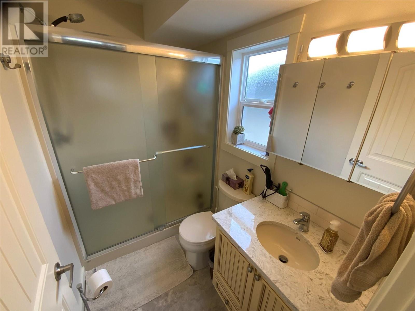 6953 Chardonnay Place, Penticton, British Columbia  V0H 1T4 - Photo 12 - 10341972