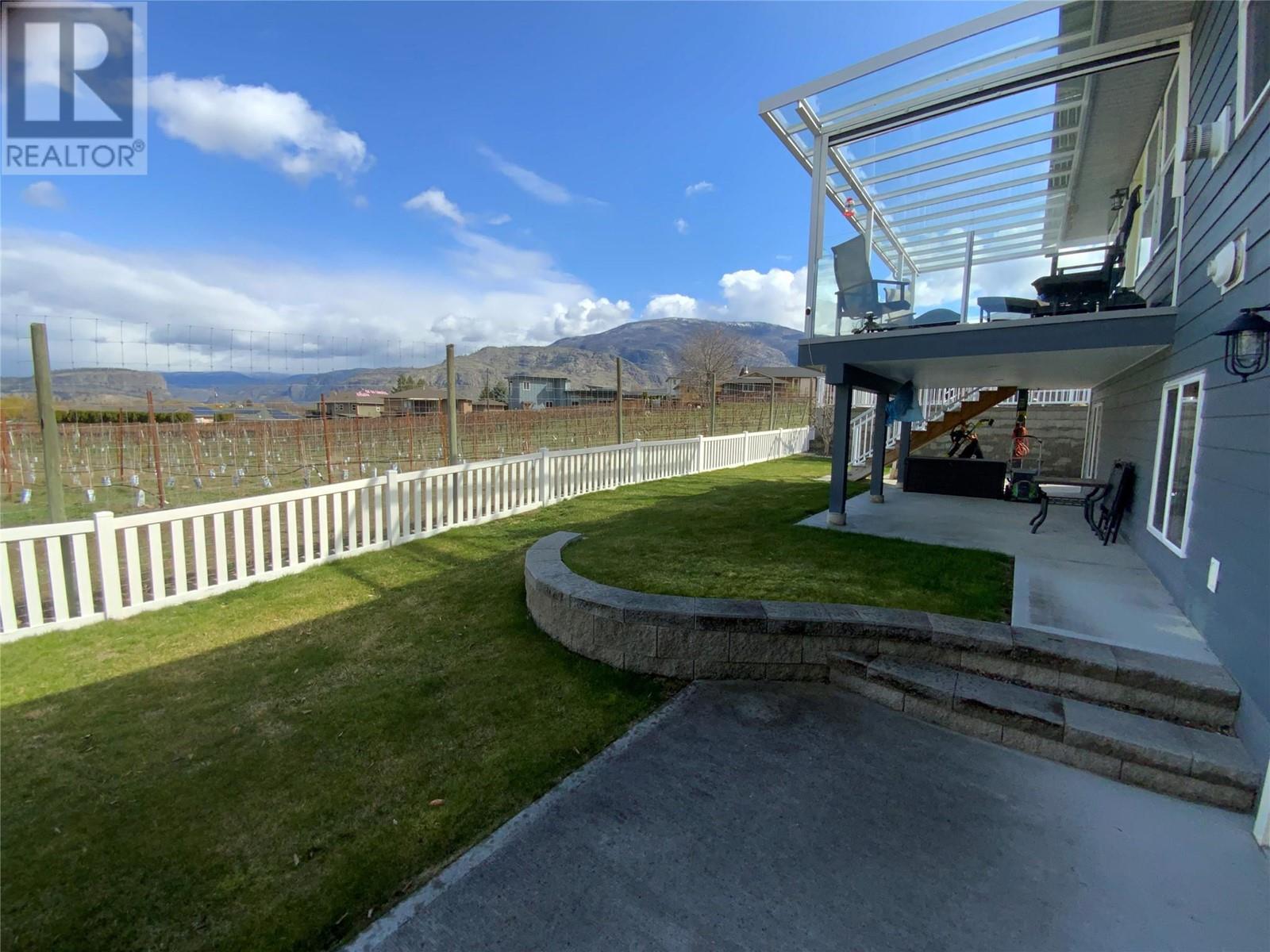 6953 Chardonnay Place, Penticton, British Columbia  V0H 1T4 - Photo 6 - 10341972