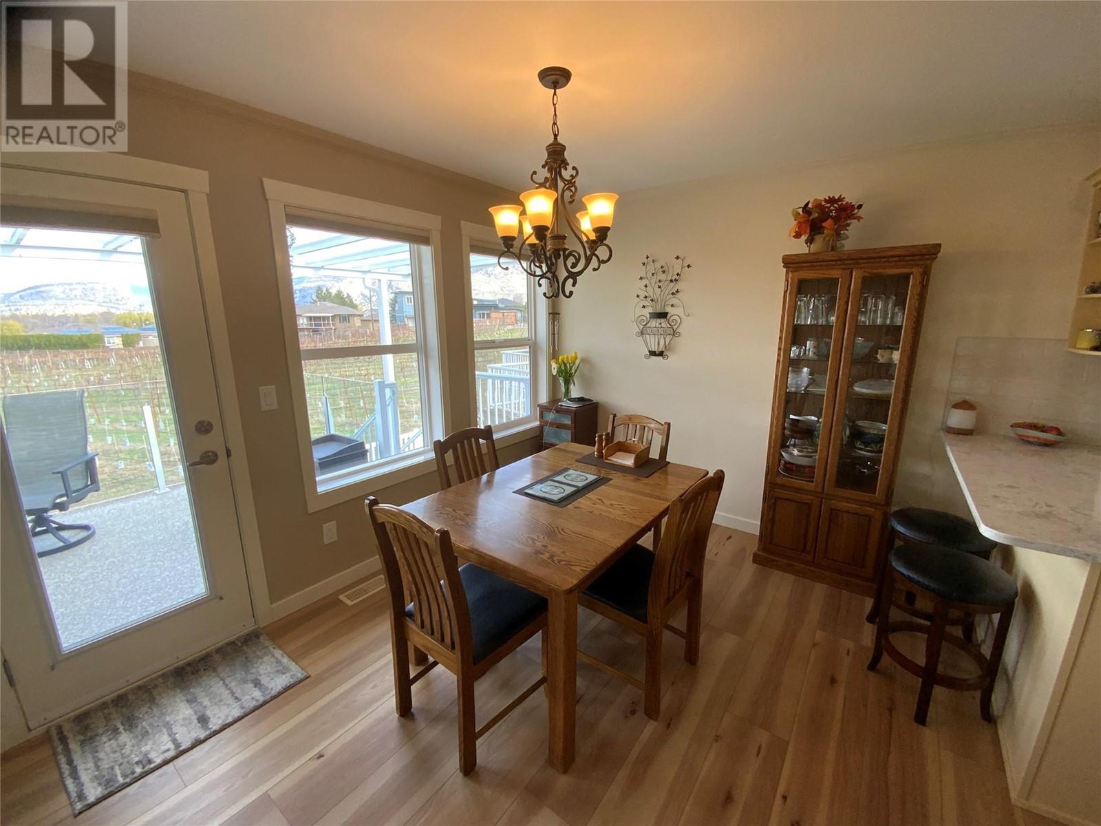 6953 Chardonnay Place, Penticton, British Columbia  V0H 1T4 - Photo 8 - 10341972