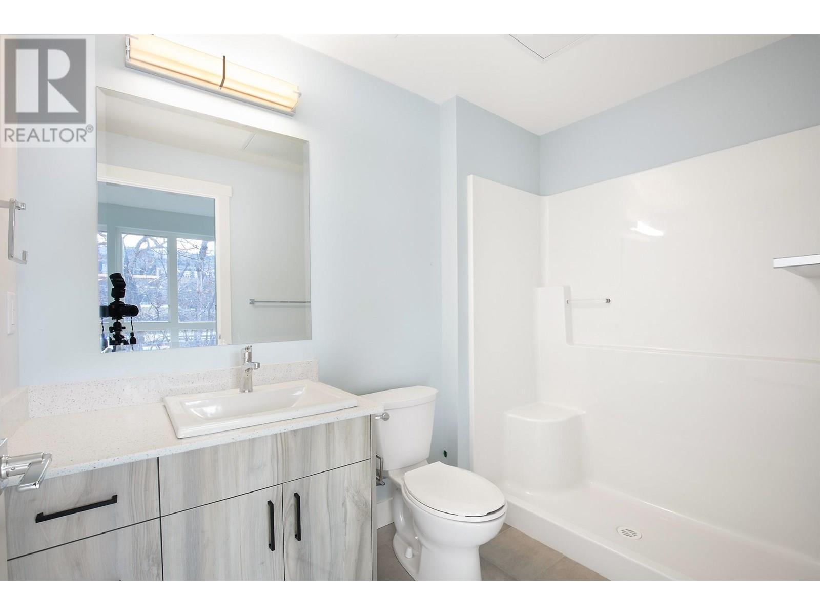 215 Royal Avenue Unit# 204, Kamloops, British Columbia  V2H 1T7 - Photo 10 - 10341969