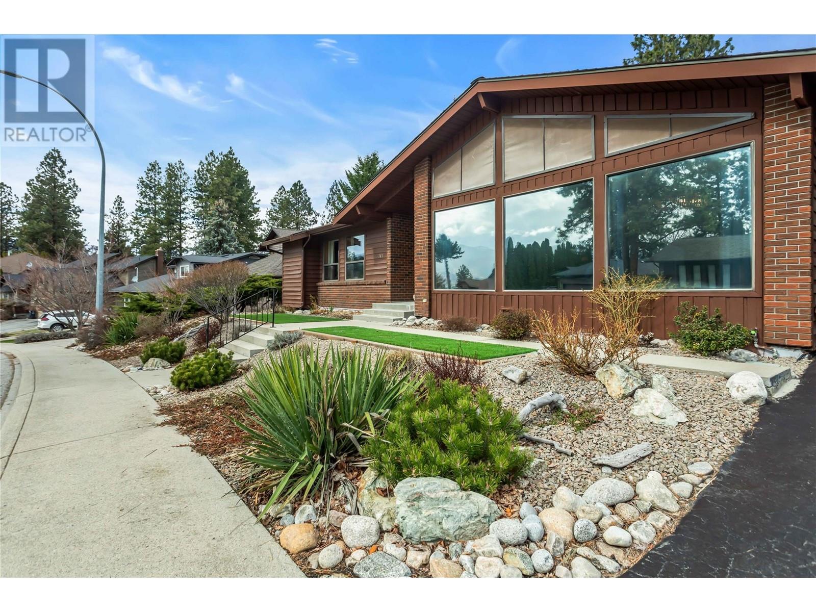 781 Balsam Avenue, Penticton, British Columbia  V2A 7Y8 - Photo 11 - 10342034