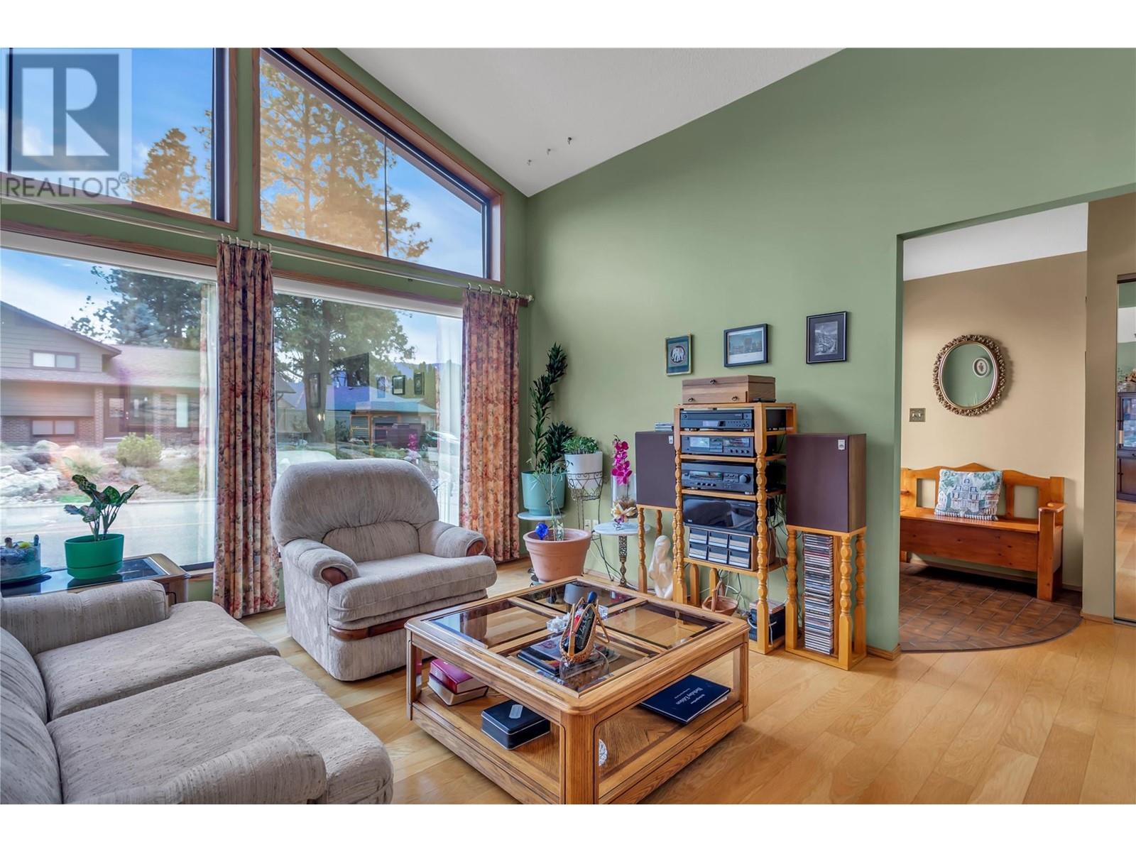 781 Balsam Avenue, Penticton, British Columbia  V2A 7Y8 - Photo 15 - 10342034