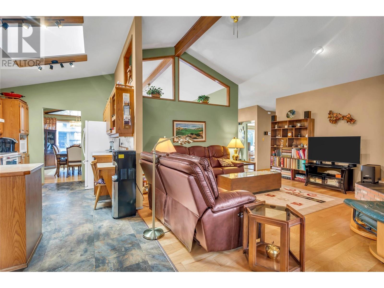 781 Balsam Avenue, Penticton, British Columbia  V2A 7Y8 - Photo 26 - 10342034