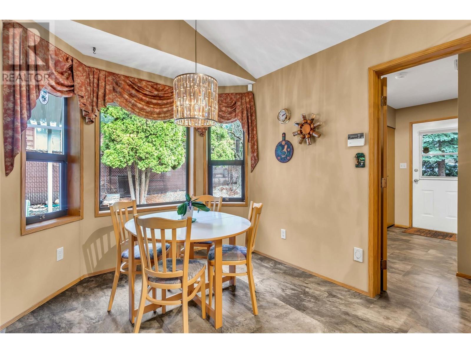 781 Balsam Avenue, Penticton, British Columbia  V2A 7Y8 - Photo 28 - 10342034