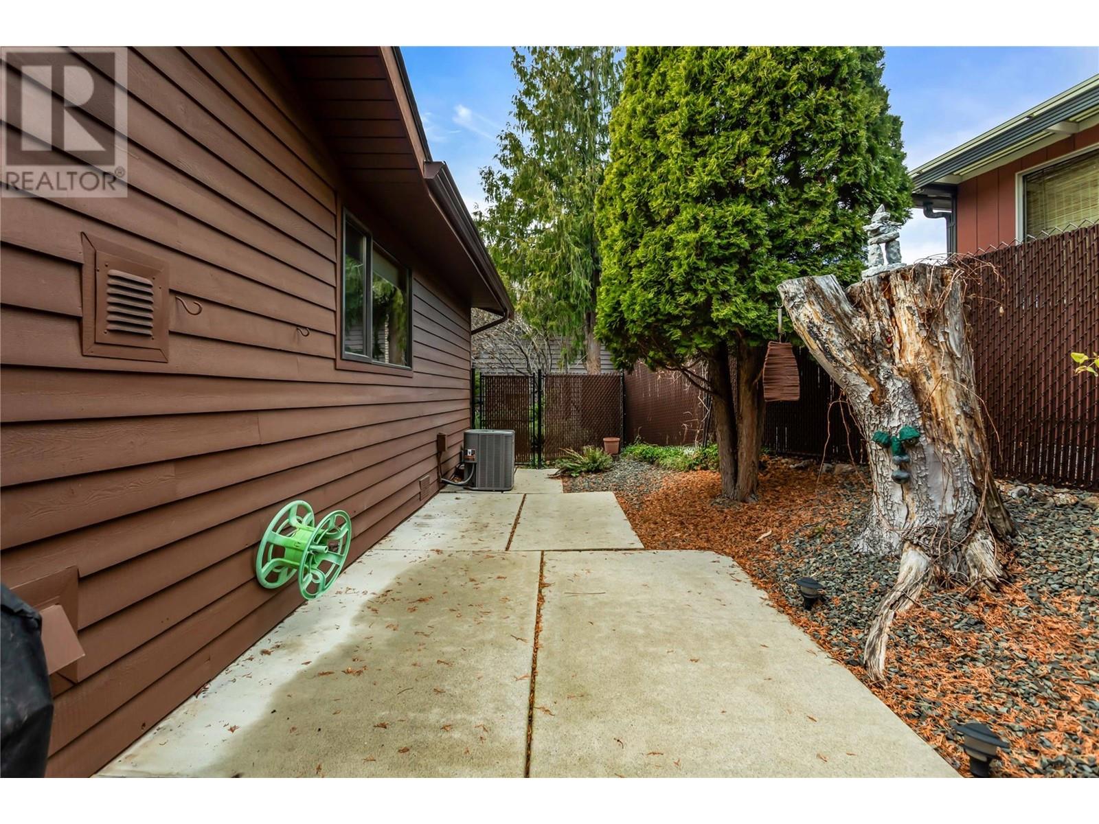 781 Balsam Avenue, Penticton, British Columbia  V2A 7Y8 - Photo 42 - 10342034