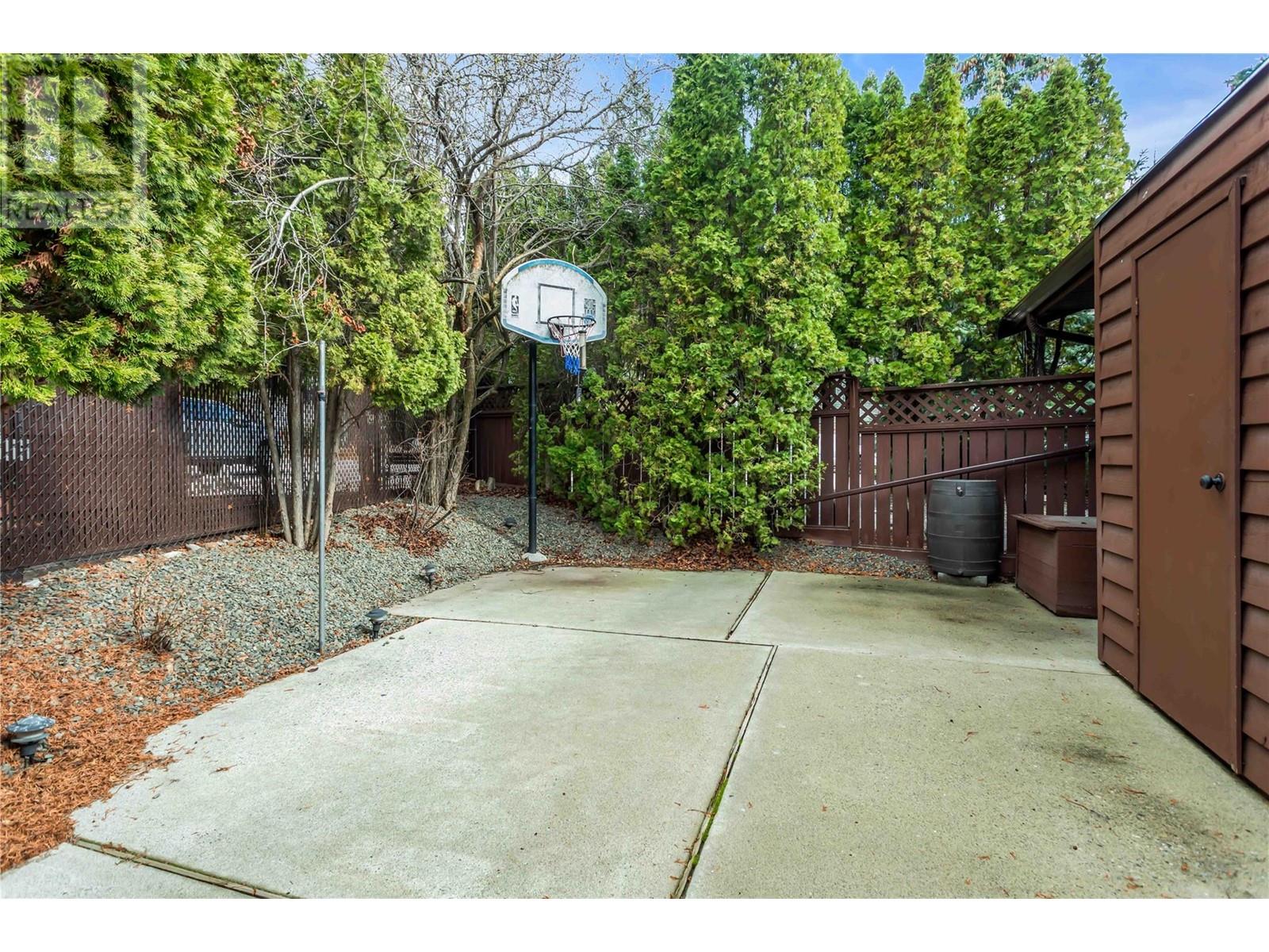 781 Balsam Avenue, Penticton, British Columbia  V2A 7Y8 - Photo 46 - 10342034
