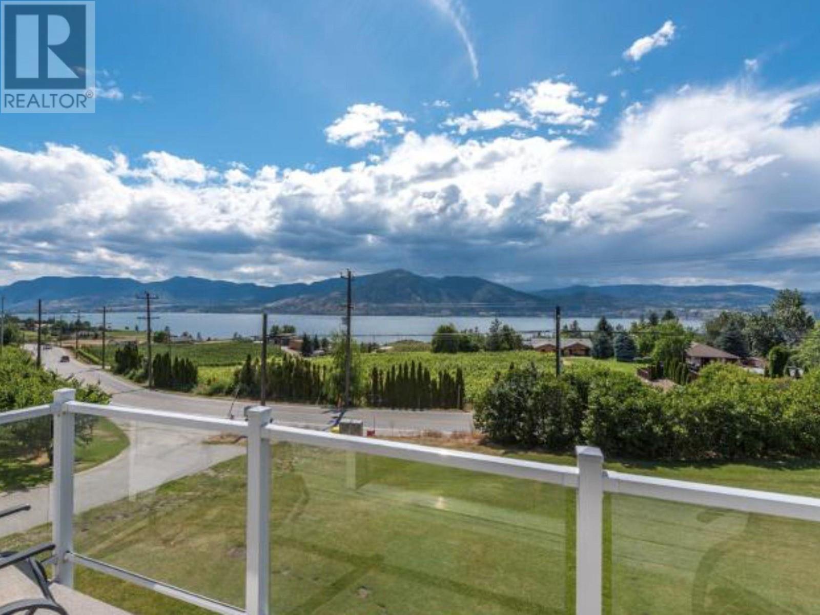 2070 Naramata Road, Penticton, British Columbia  V2A 8T9 - Photo 13 - 10341610