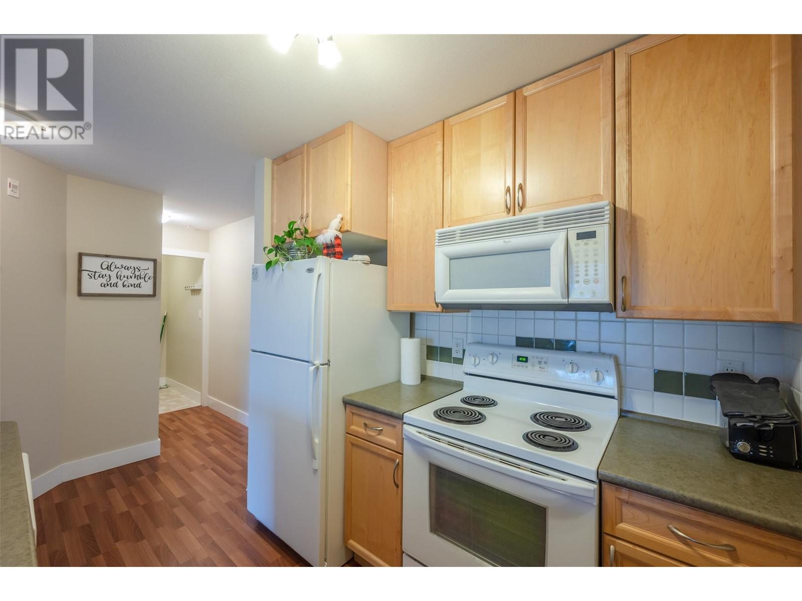 246 Hastings Avenue Unit# 306, Penticton, British Columbia  V2A 2V6 - Photo 11 - 10342120