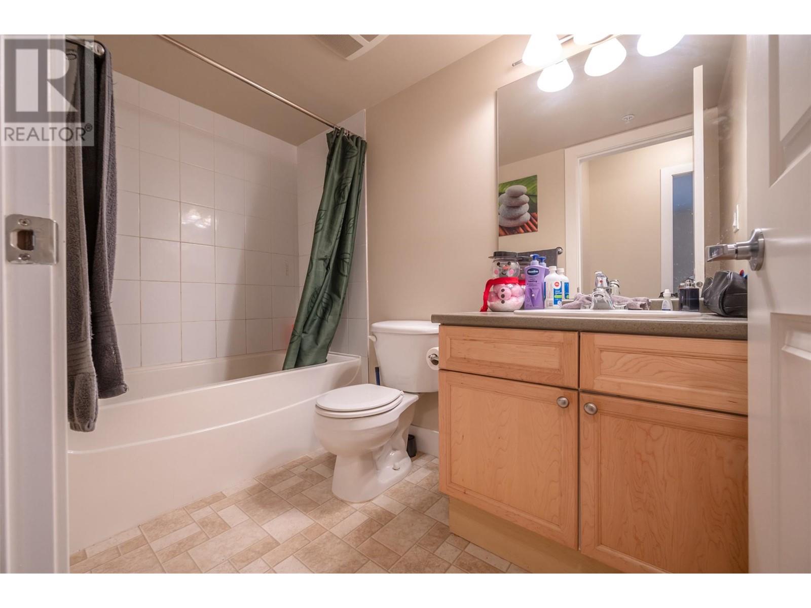 246 Hastings Avenue Unit# 306, Penticton, British Columbia  V2A 2V6 - Photo 17 - 10342120