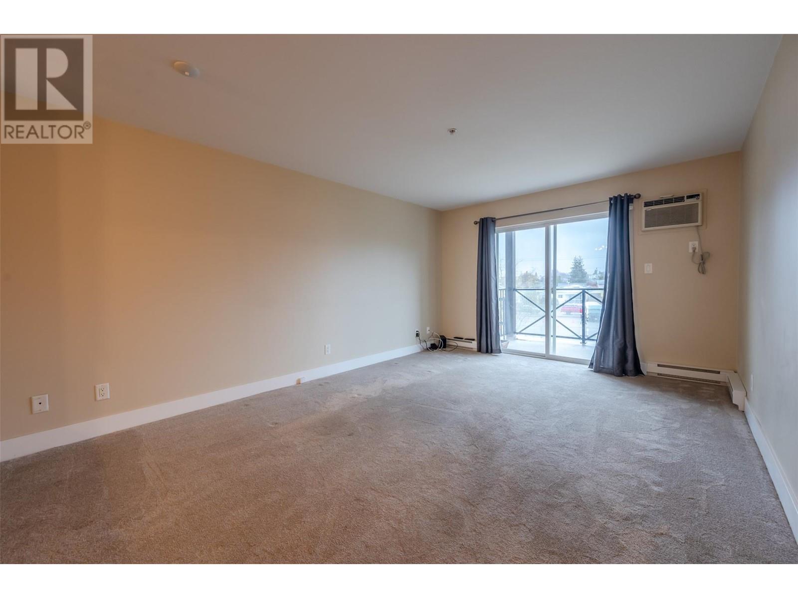 246 Hastings Avenue Unit# 306, Penticton, British Columbia  V2A 2V6 - Photo 3 - 10342120