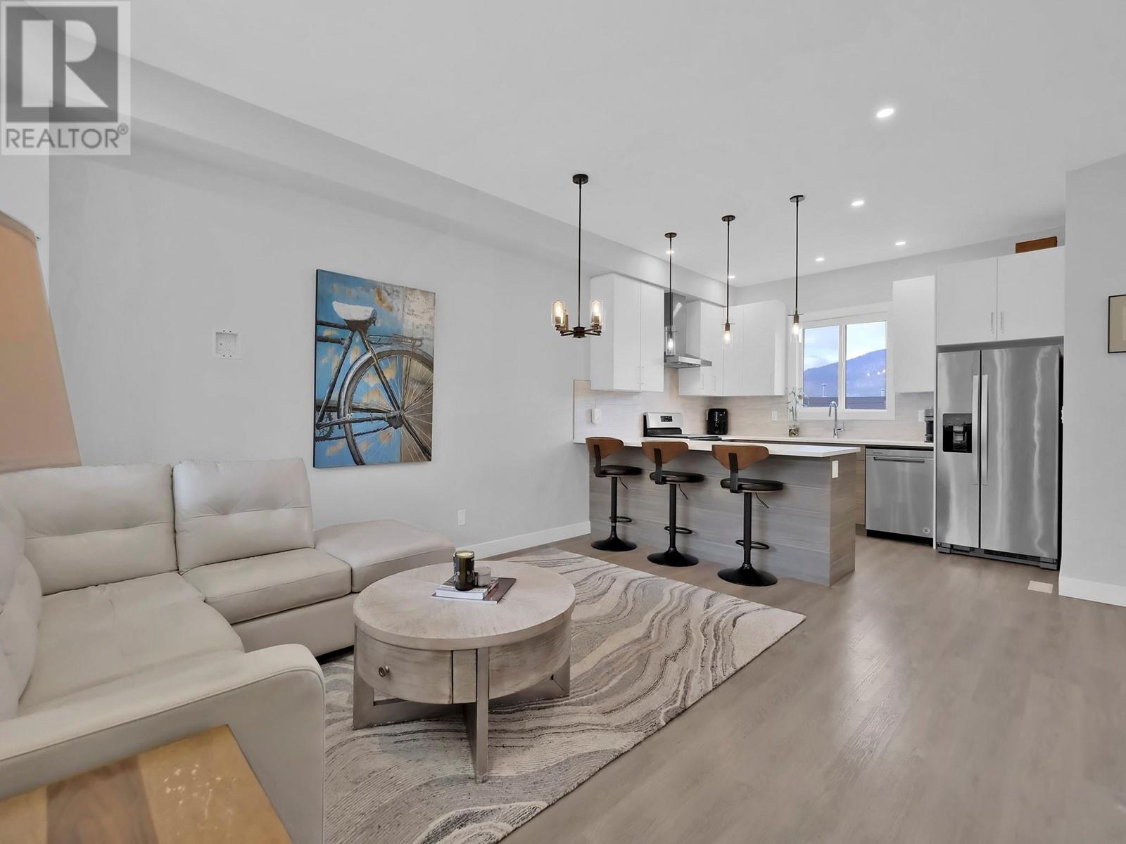 253 Norton Street Unit# 105, Penticton, British Columbia  V2A 4H8 - Photo 3 - 10342028