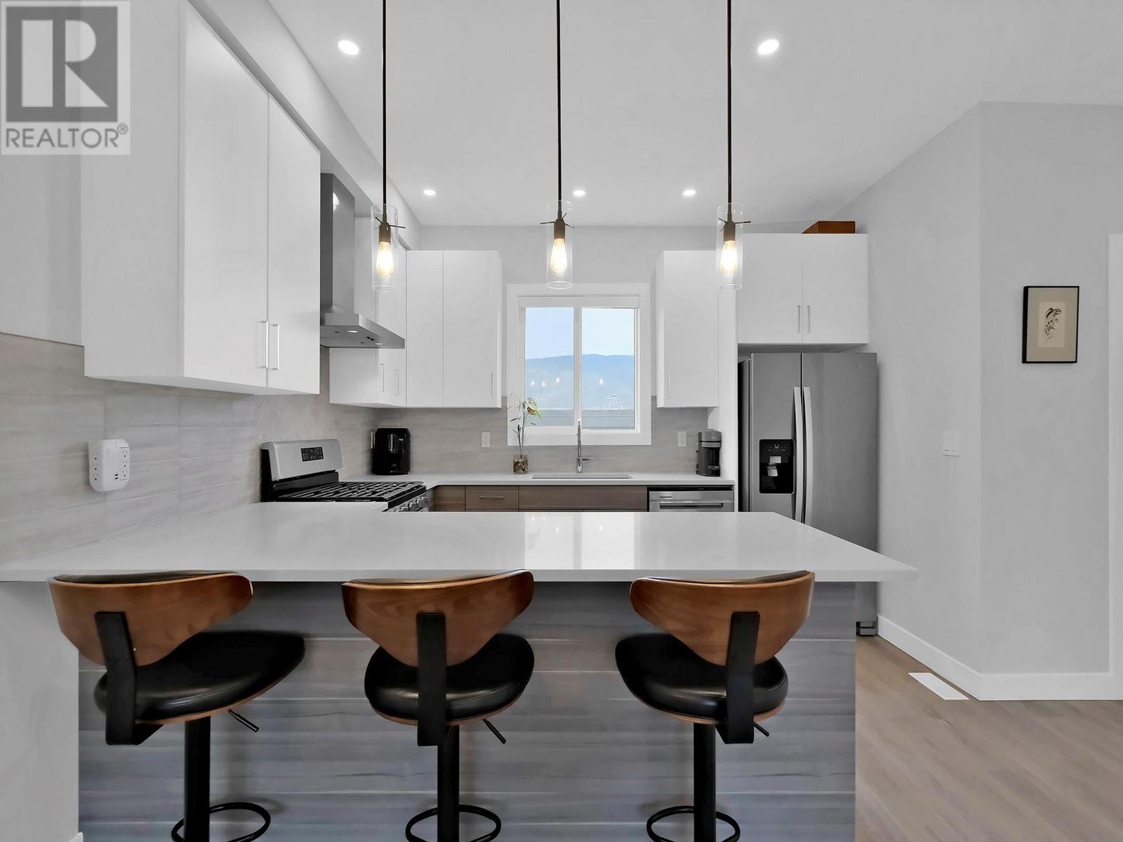 253 Norton Street Unit# 105, Penticton, British Columbia  V2A 4H8 - Photo 6 - 10342028